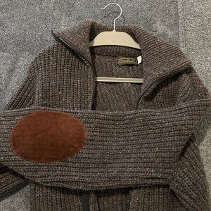 Eddie Bauer Size Medium Sweater